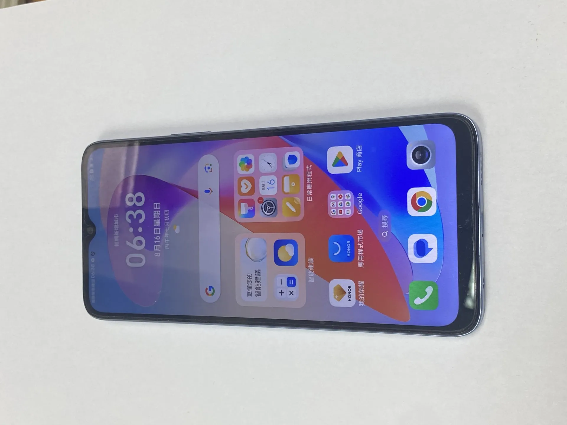 HONOR X6a 國際版全新現貨，4G+128GB大容量機身儲存。